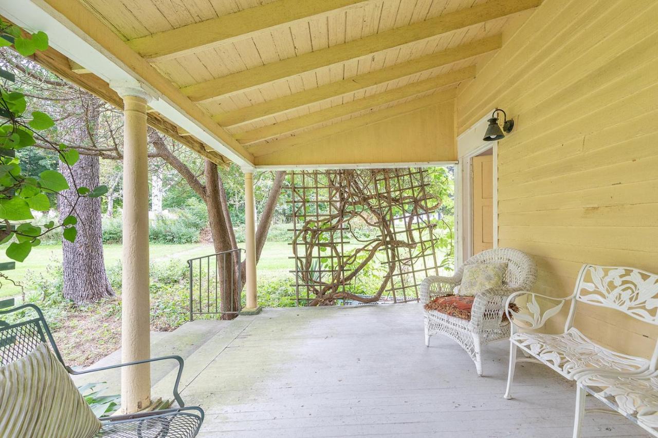 Van Winkle Inn Greenville Экстерьер фото